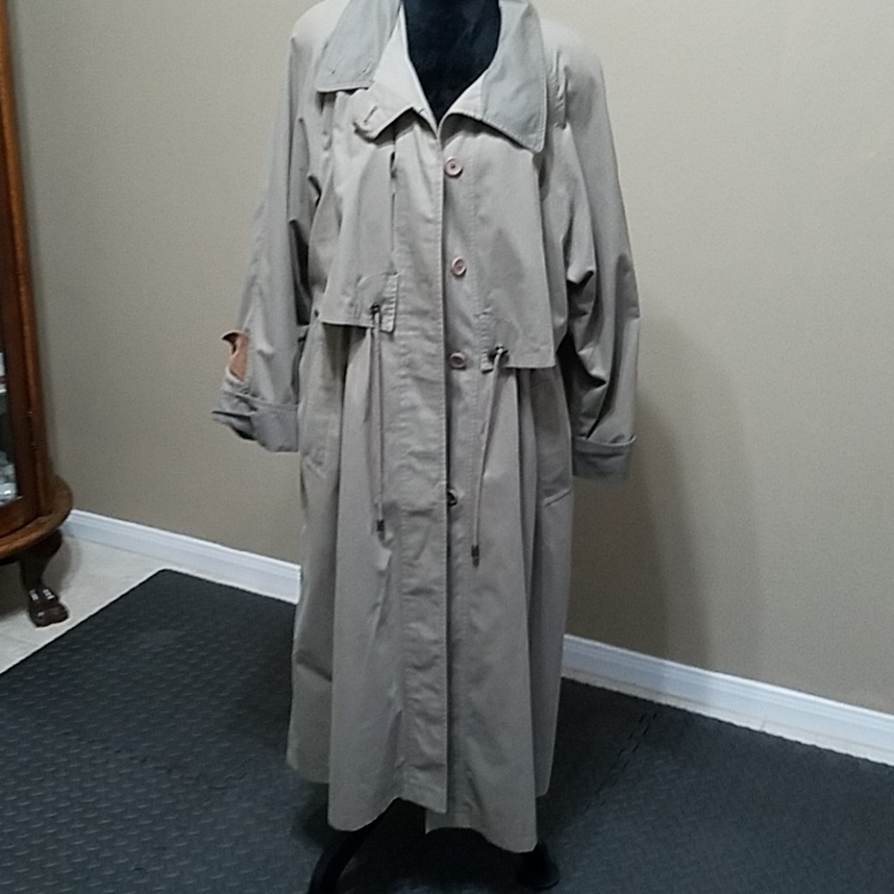 Trench coat